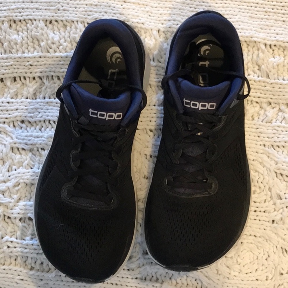 TOPO Running Shoes